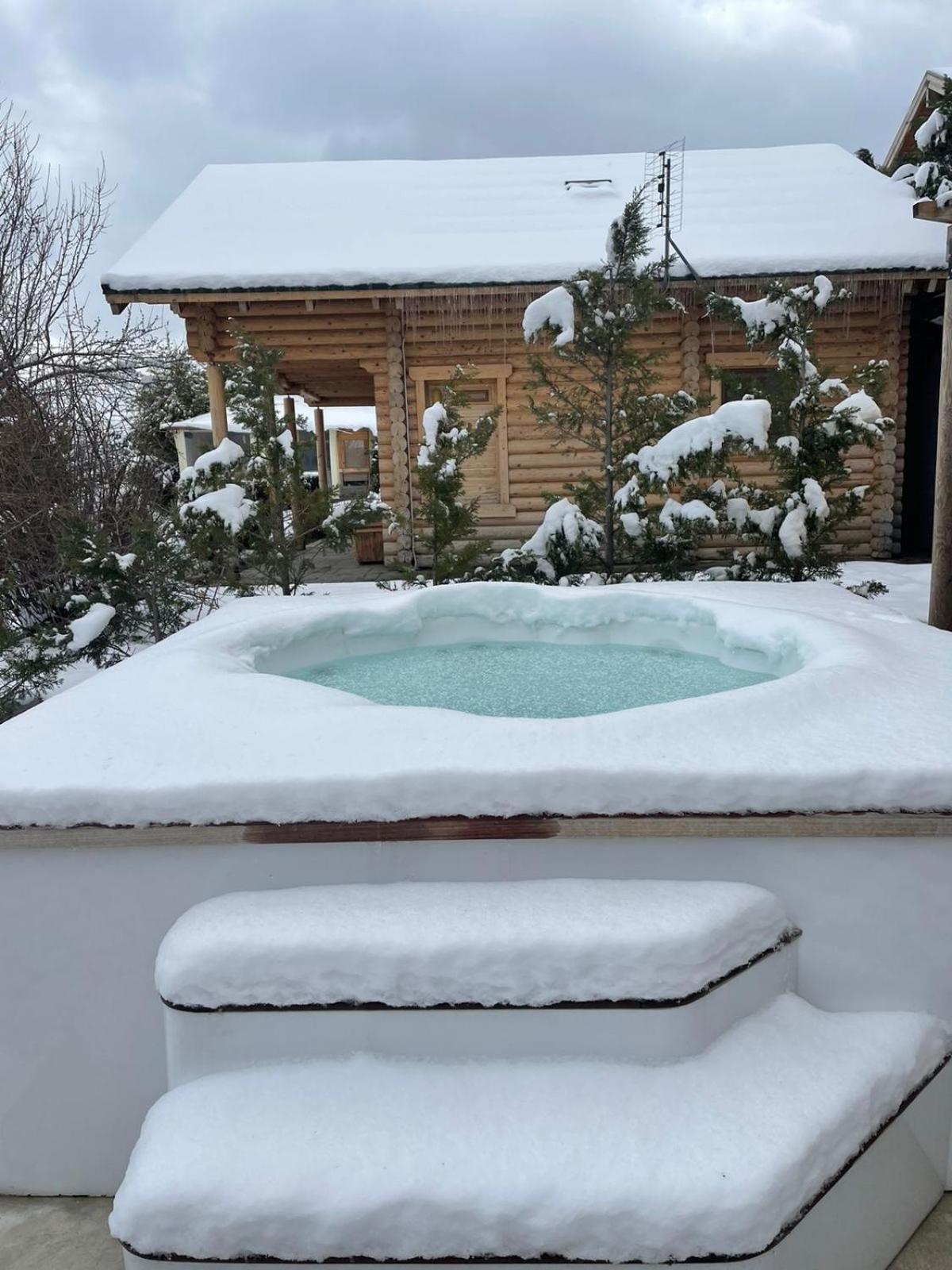 υάδες Mountain Hotel *